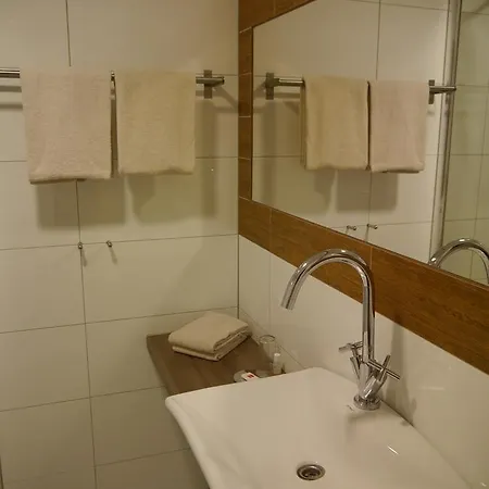 Отель Ruhrstadtarena 2*